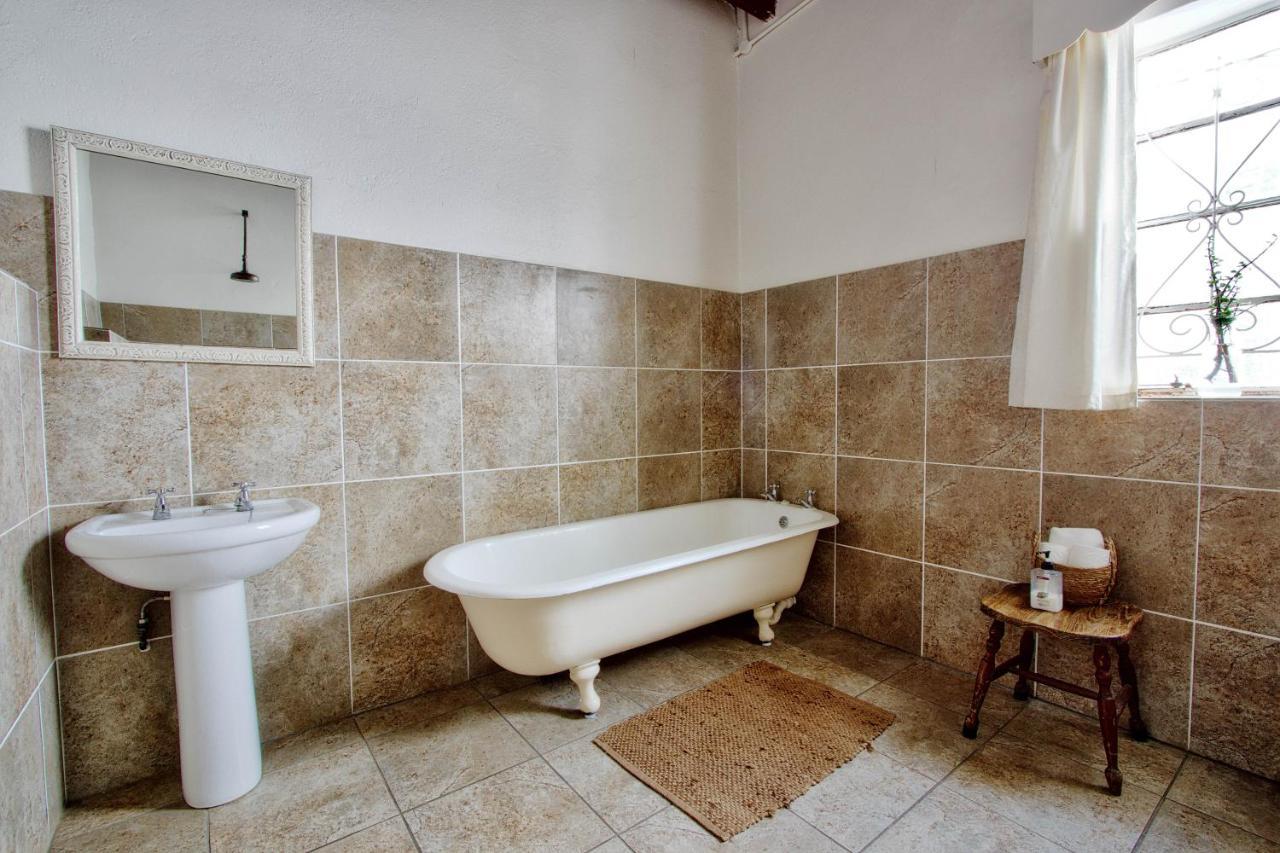 The Townhouse Villa Graaff Reinet Exterior photo