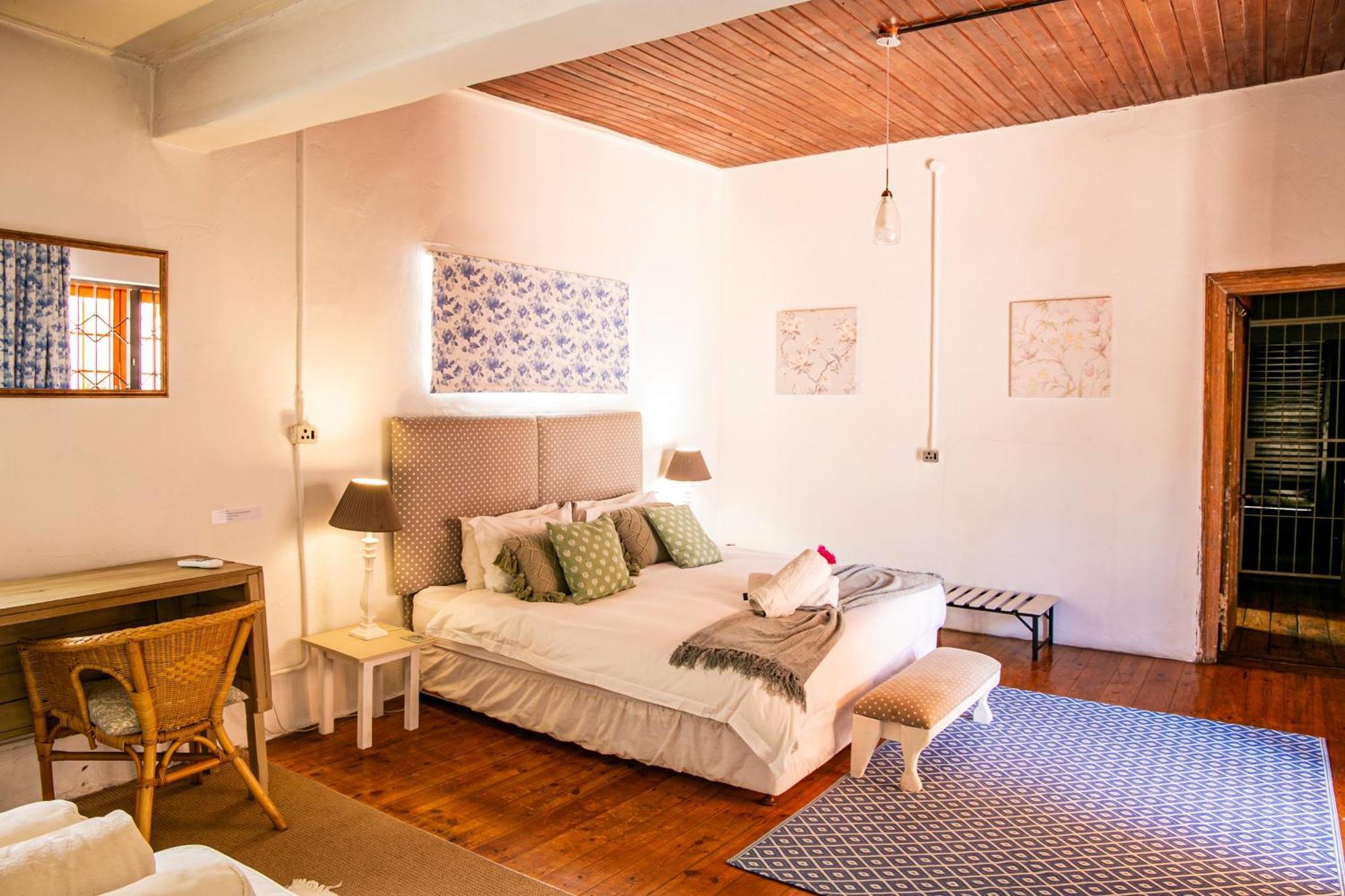 The Townhouse Villa Graaff Reinet Exterior photo